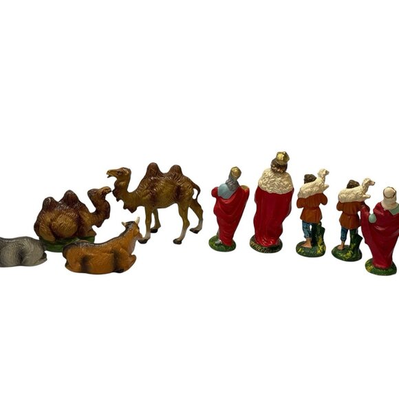 9 Vintage Christmas Nativity Replacement Figures Composite Made in Italy - Picture 13 of 13